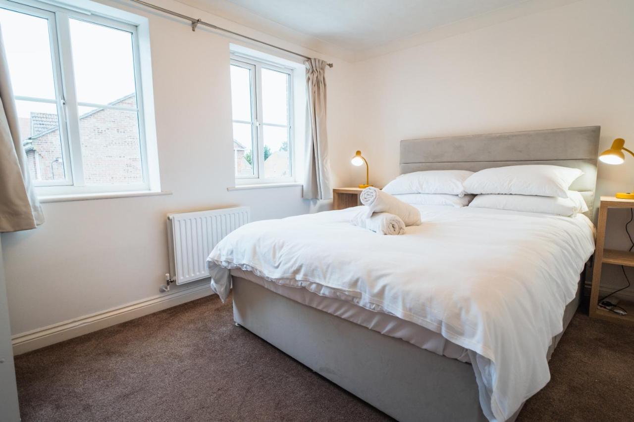 Willa Beautiful Town House With Private Garden And Patio Canford Magna Zewnętrze zdjęcie